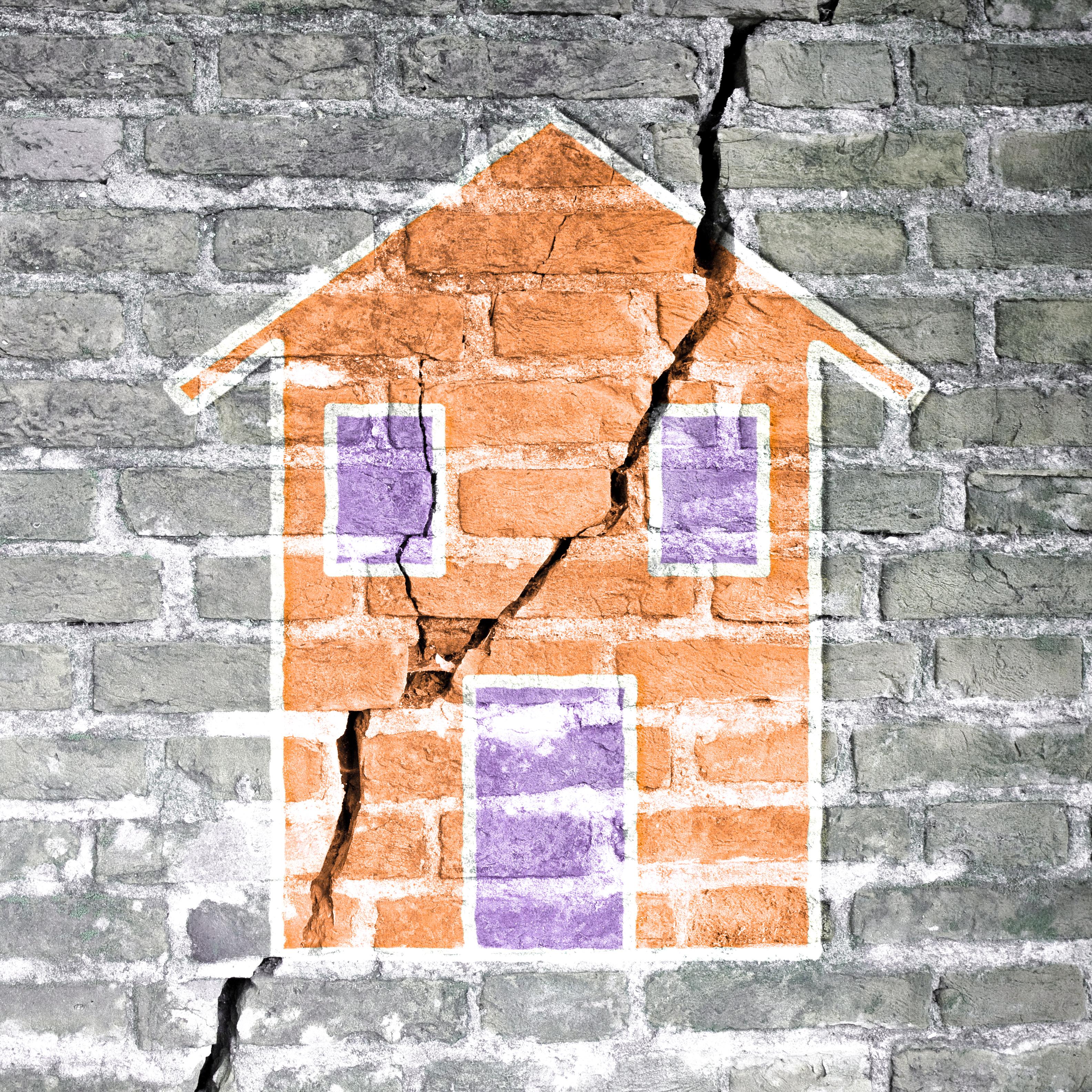 Erdbebenversicherung-Schadenbild-Fassadenriss